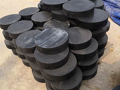 昌平区板式橡胶支座由若干层橡胶片与薄钢板经加压硫化